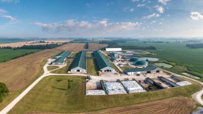 Aerial photograph of Stanton Farms