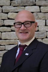 Andrew Linscott